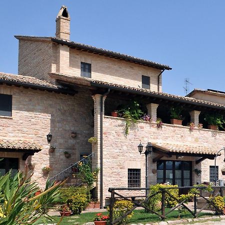 Terre Del Cantico Country House Spello Exterior foto